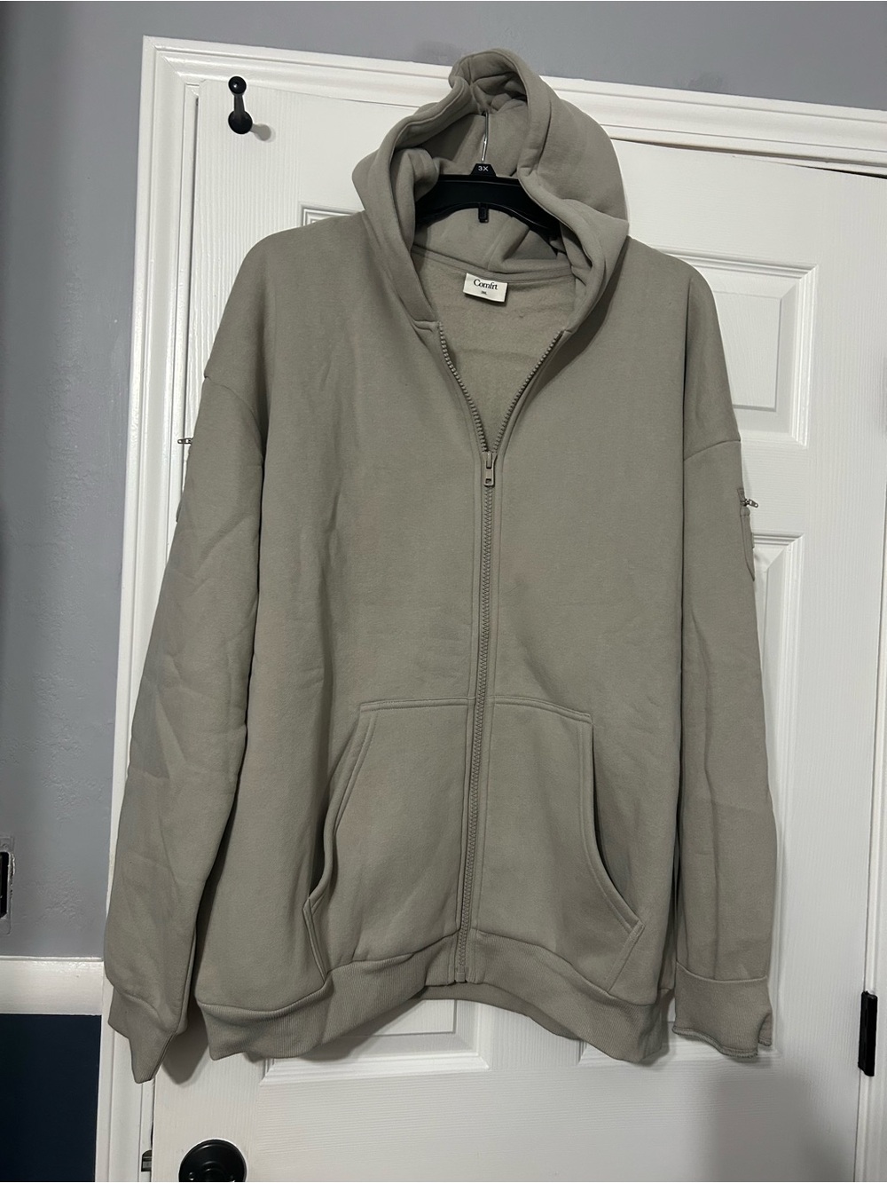 Comfort Men's Zip-Up Hooded Jacket in Taupe
